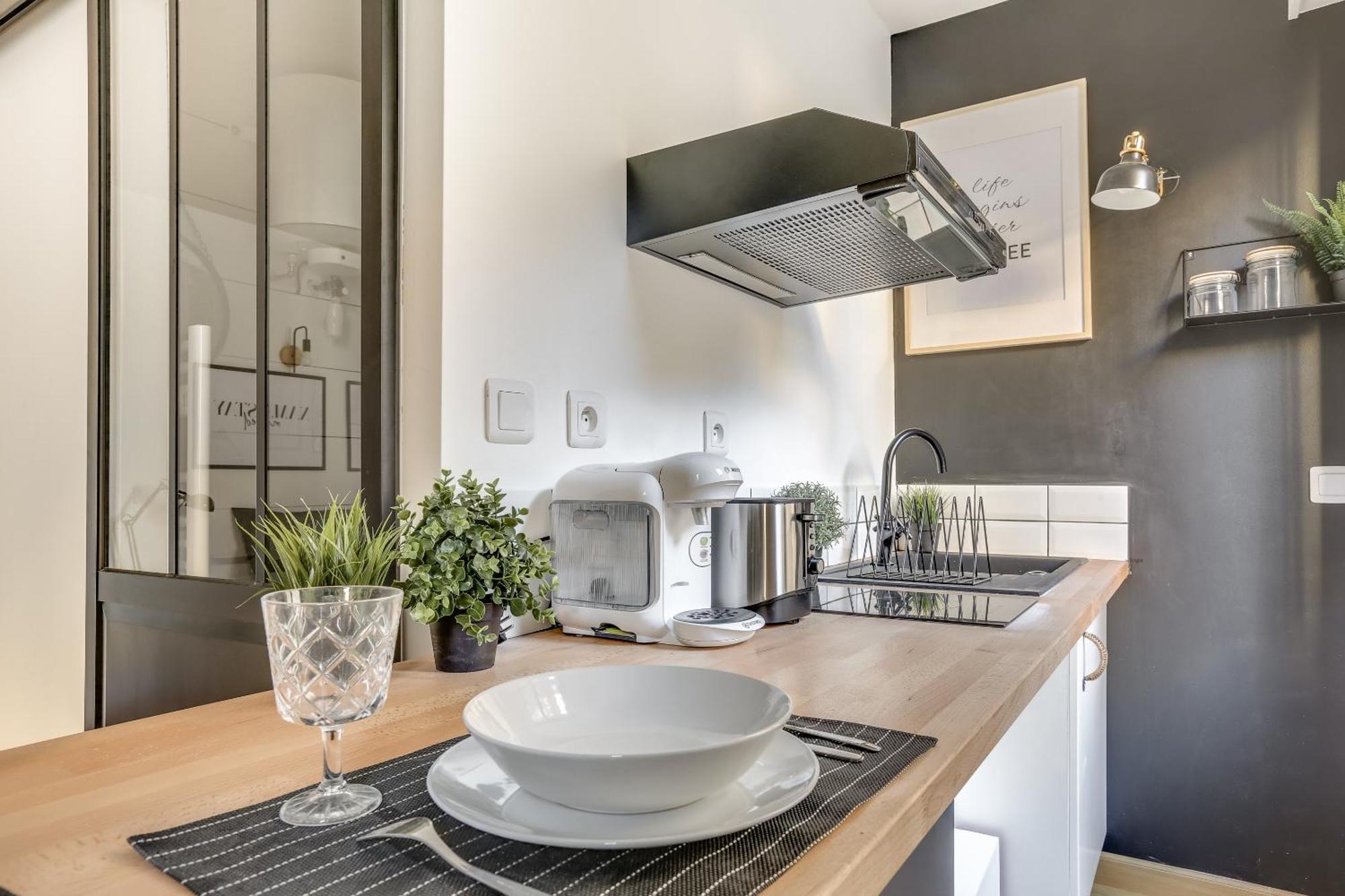Suites Independantes Toutes Equipees Leopold Ou Carnot Nancy Bagian luar foto