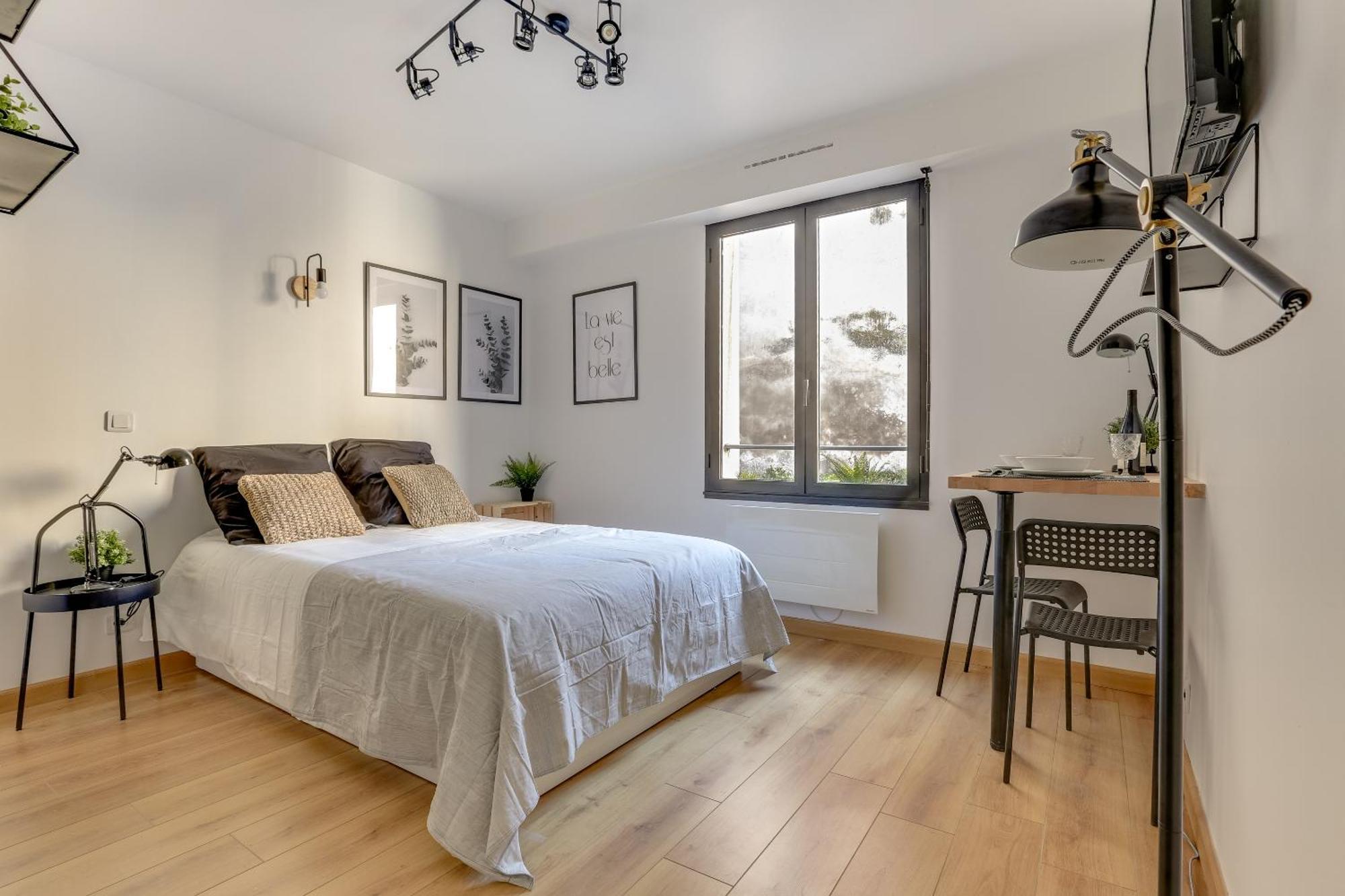 Suites Independantes Toutes Equipees Leopold Ou Carnot Nancy Ruang foto