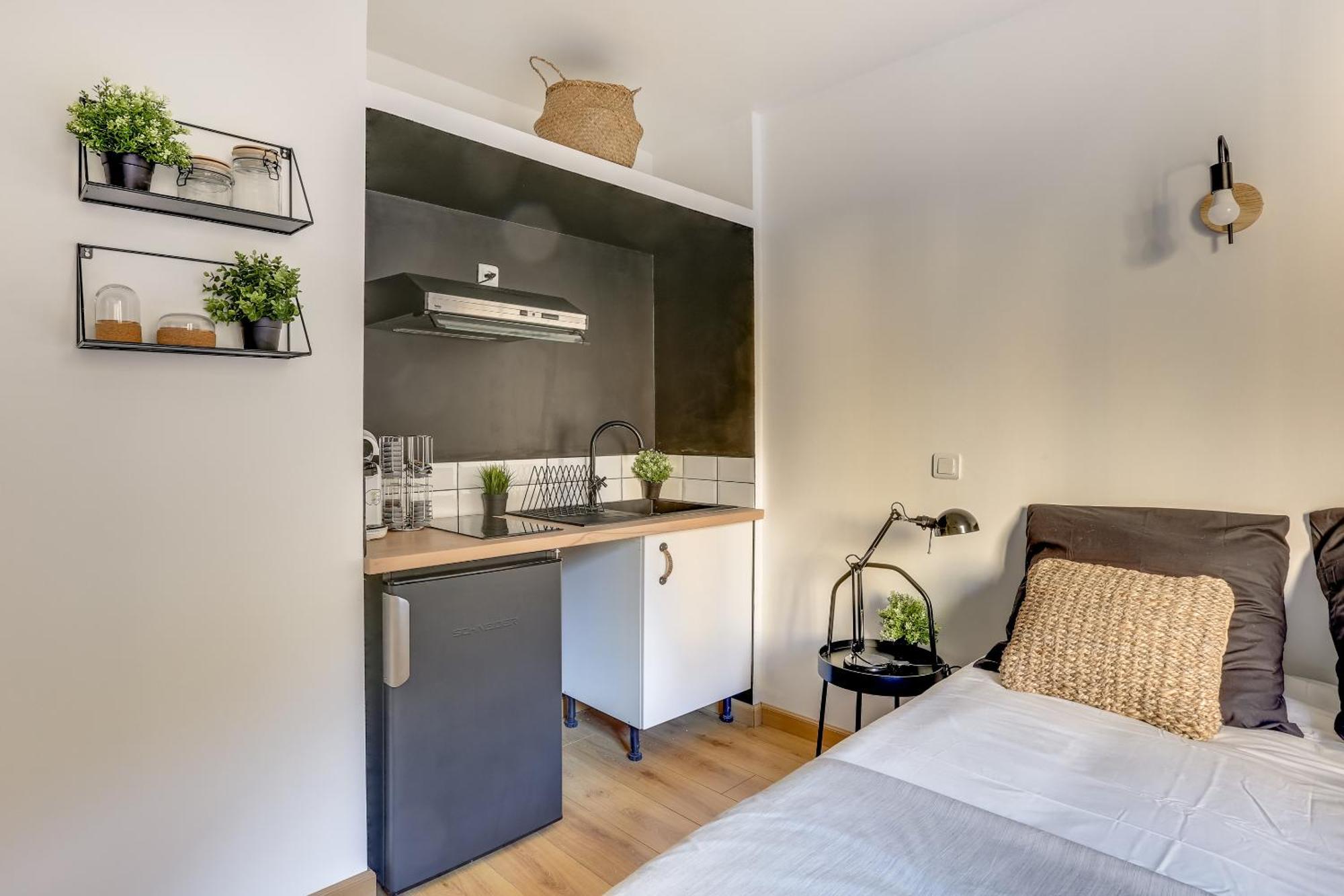 Suites Independantes Toutes Equipees Leopold Ou Carnot Nancy Ruang foto
